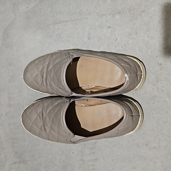 Beige Slip on - Picture 4 of 6